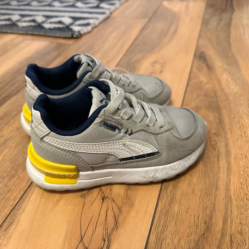 Puma kids sneakers gray slip on size 11 c